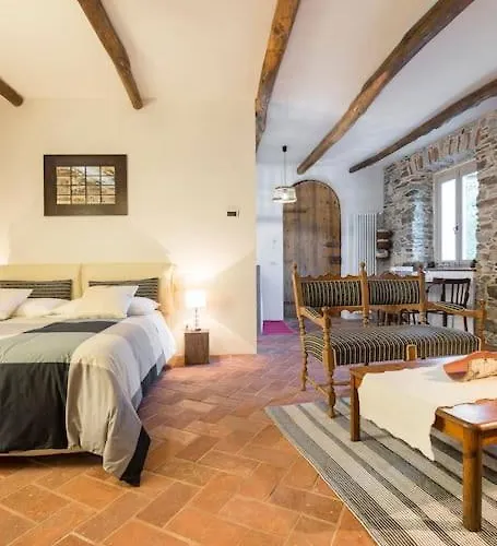 Medieval Stone Retreat With Views Apartamento